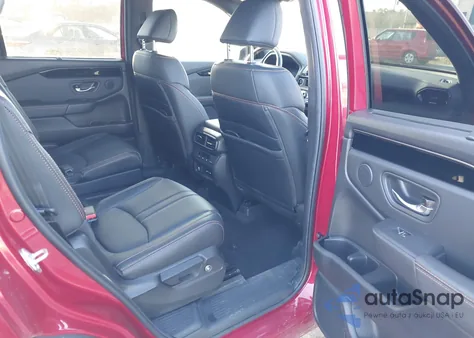 2025 Honda Pilot Trailsport z USA, uszkodzony, nr VIN 5FNYG1H60SB144990